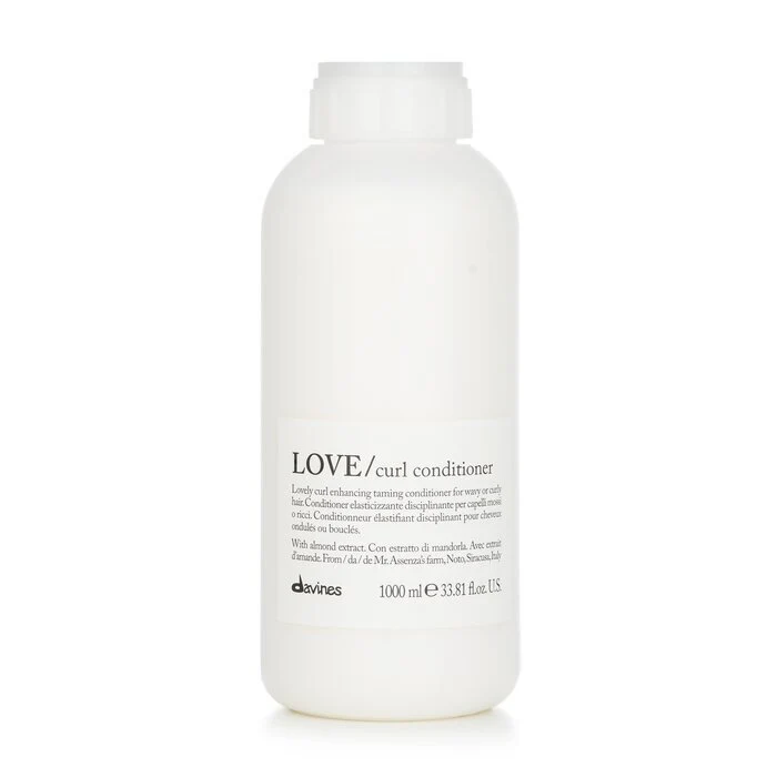 Davines Love Curl Conditioner (Lovely Curl Enhancing Taming Conditioner For Wavy or Curly Hair) 1000ml
