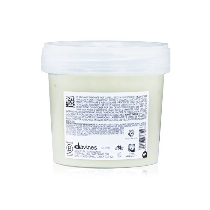 Davines Momo Conditioner (For Dry or Dehydrated Hair) 250ml/8.77oz - Image 3