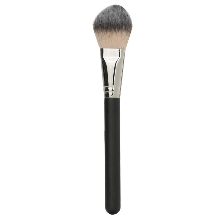 MAC 127 Synthetic Split Fibre Face Brush - Image 2