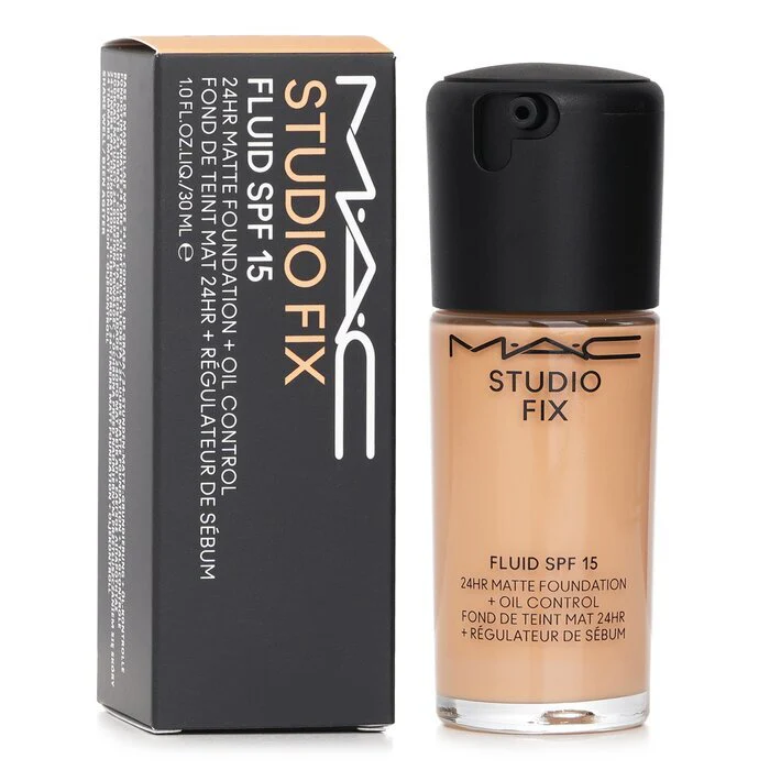 MAC Studio Fix Fluid Foundation SPF 15 - NC18 30ml - Image 2