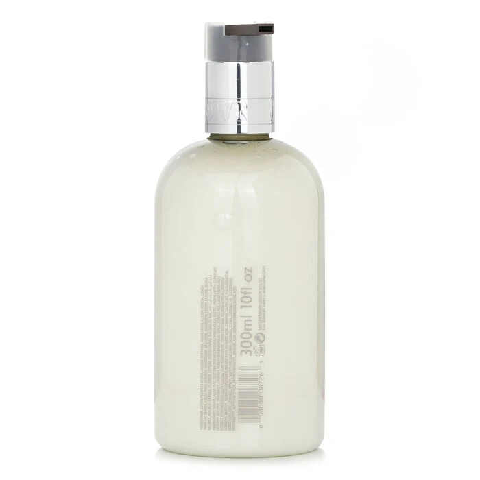 Molton Brown Delicious Rhubarb & Rose Hand Lotion 300ml/10oz - Image 3