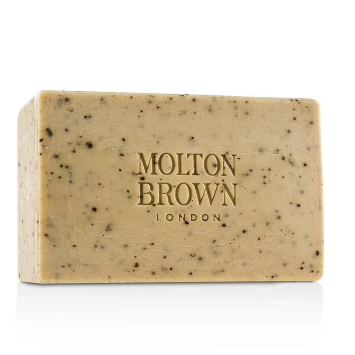 Molton Brown Re-Charge Black Pepper Body Scrub Bar 250g/8.8oz - Image 3