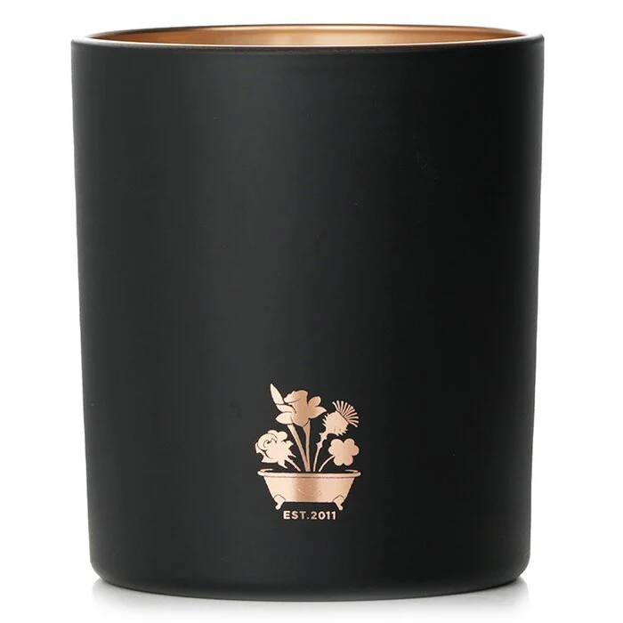 Noble Isle Lightning Oak Fine Fragrance Candle 200g/7.05oz - Image 2