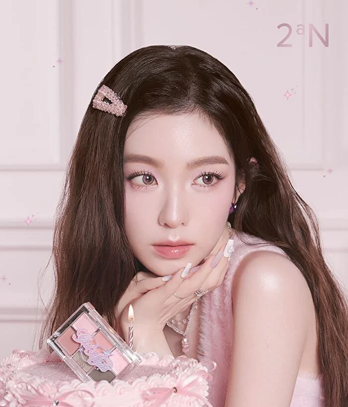 Pure Glash Highlighter Girl's Night Edition - 2 Colors - #WH01 Frosty - Image 2